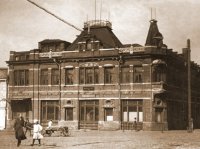 Здание медицинского факультета ННГУ на ул. Ошарской (ныне - Военный комиссариат Нижегородской области).