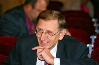 Зав.кафедрой социально-гуманитарных наук, профессор А.В. Грехов (2008 год).