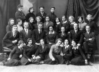 Профессора Г.Я. Городисская, П.К.Анохин, В.Д. Семёнов (в центре).